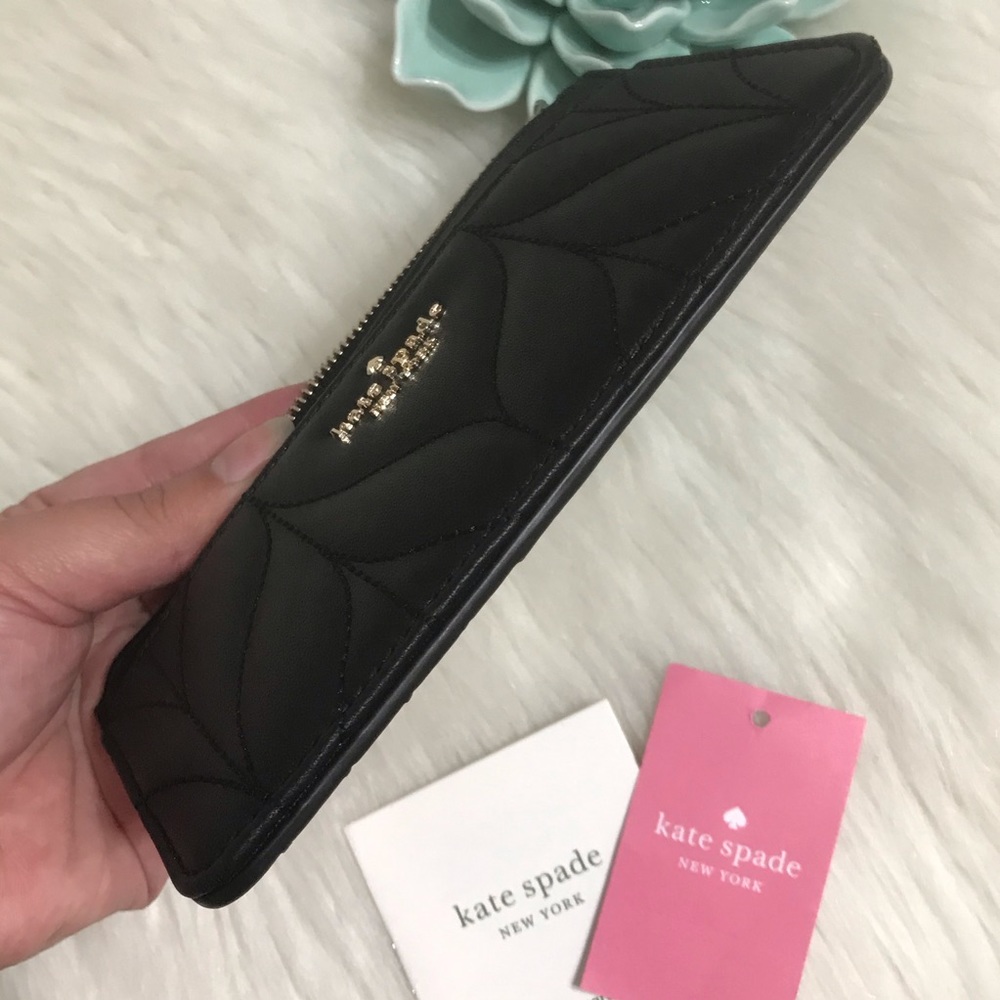 NWT! Kate Spade Briar Lane Quilted Large Card Case - Picture 6 of 6